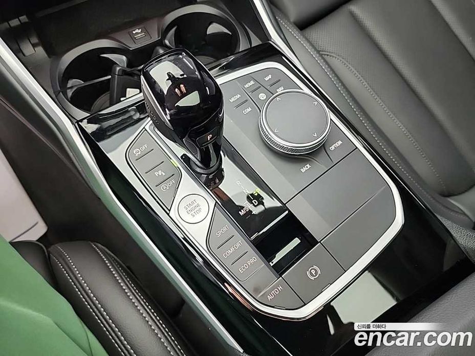 BMW 3-Series i320