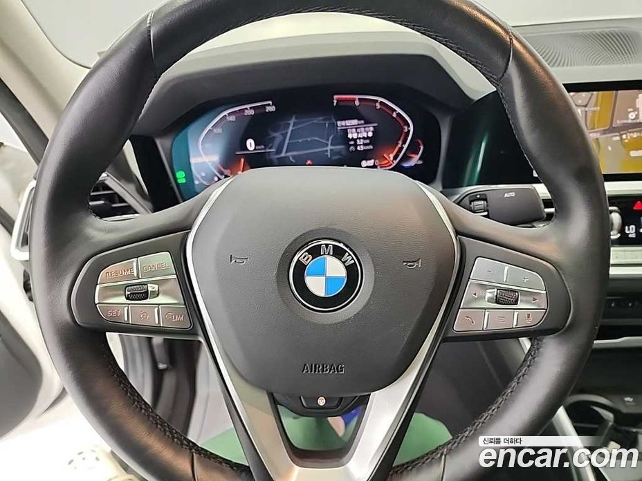 BMW 3-Series i320