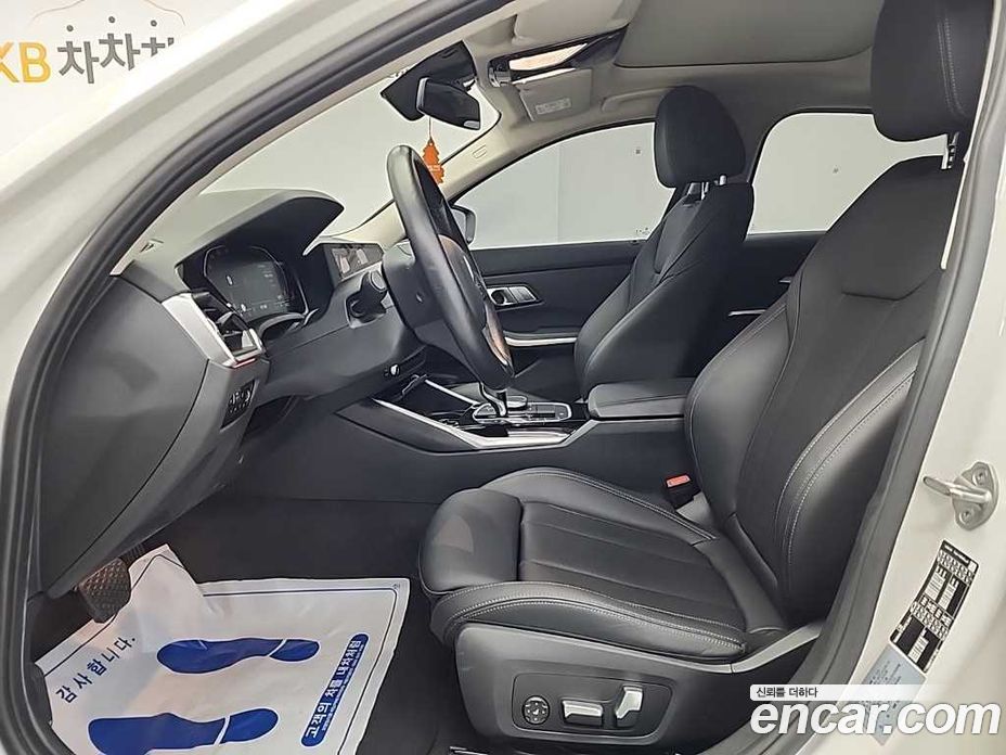 BMW 3-Series i320
