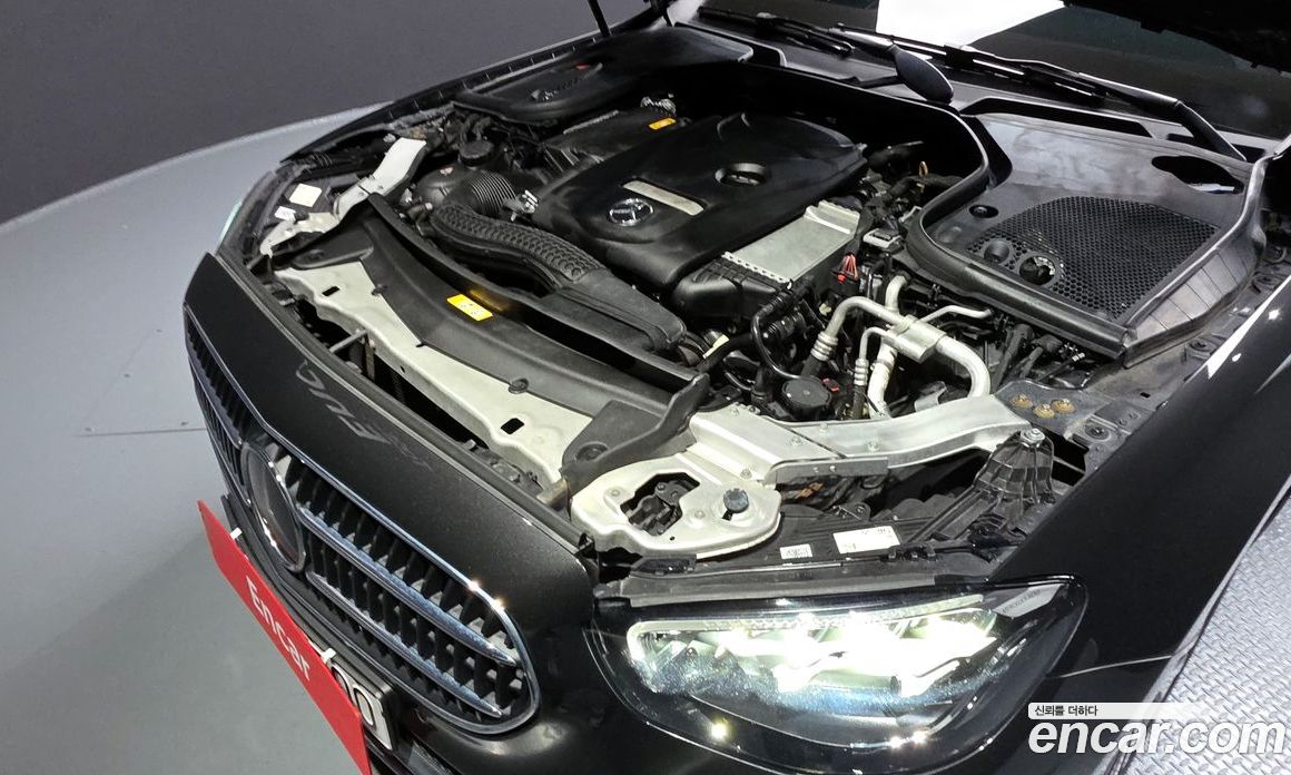 Mercedes Benz E-Class E250 Avantgarde