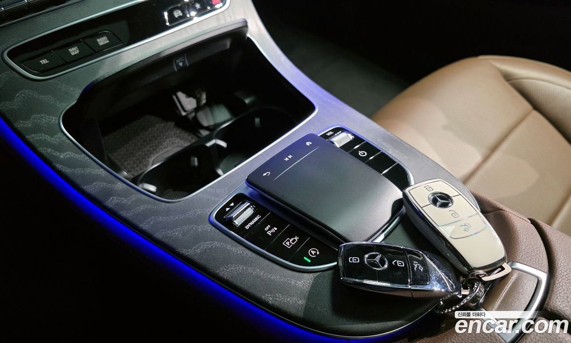 Mercedes Benz E-Class E350 4MATIC Avantgarde