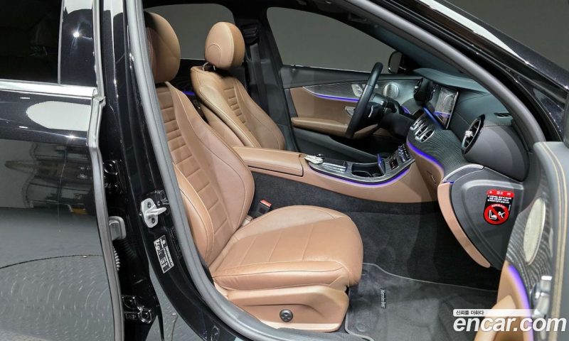 Mercedes Benz E-Class E350 4MATIC Avantgarde