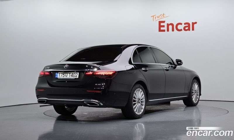 Mercedes Benz E-Class E250 Exclusive