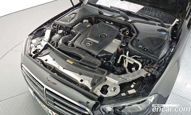 Mercedes Benz E-Class E250 Exclusive