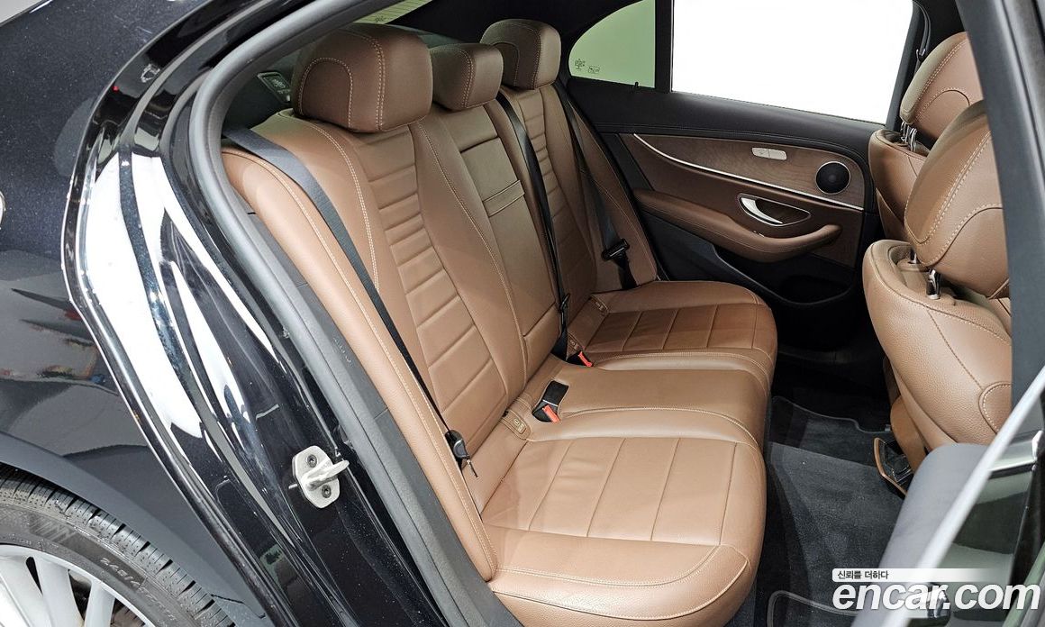 Mercedes Benz E-Class E250 Exclusive