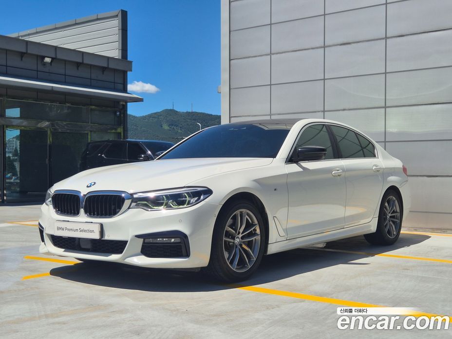 BMW 5-Series i520 M Sport