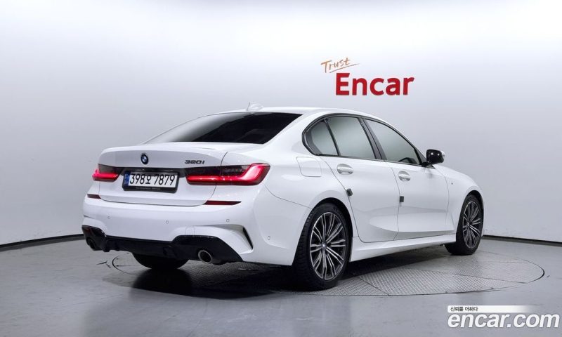 BMW 3-Series i320 M Sport