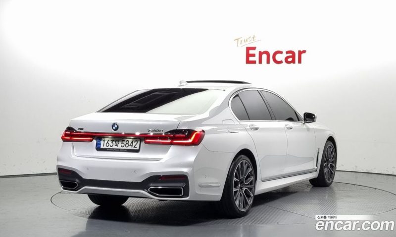 BMW 7-Series 730D xDrive M Sport