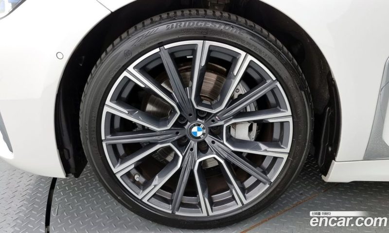 BMW 7-Series 730D xDrive M Sport