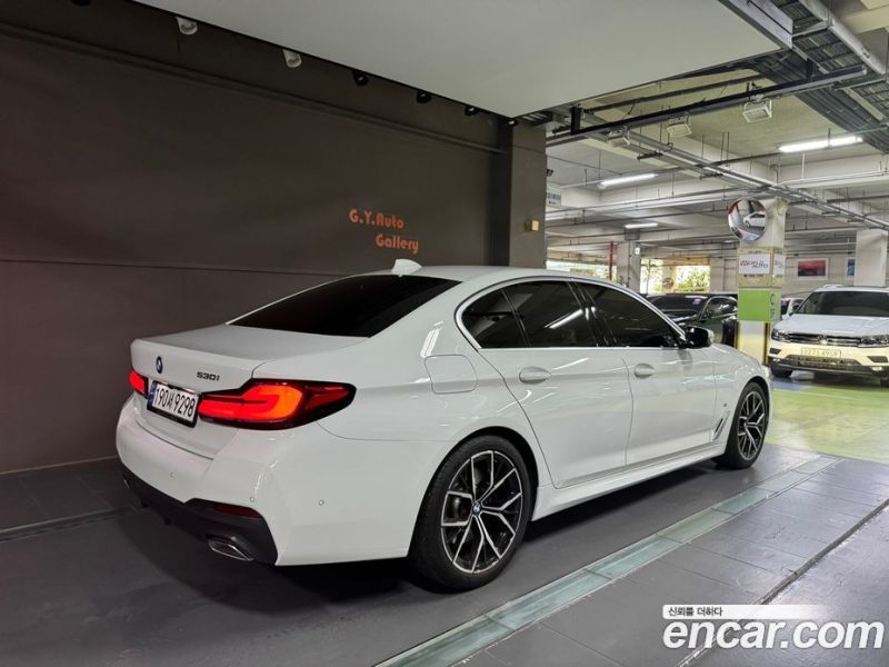 BMW 5-Series i530 M Sport Package