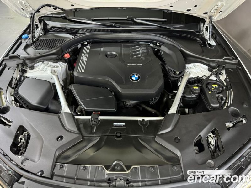 BMW 5-Series i530 M Sport Package
