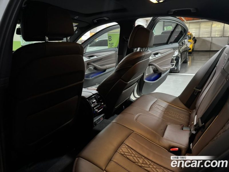 BMW 5-Series i530 M Sport Package