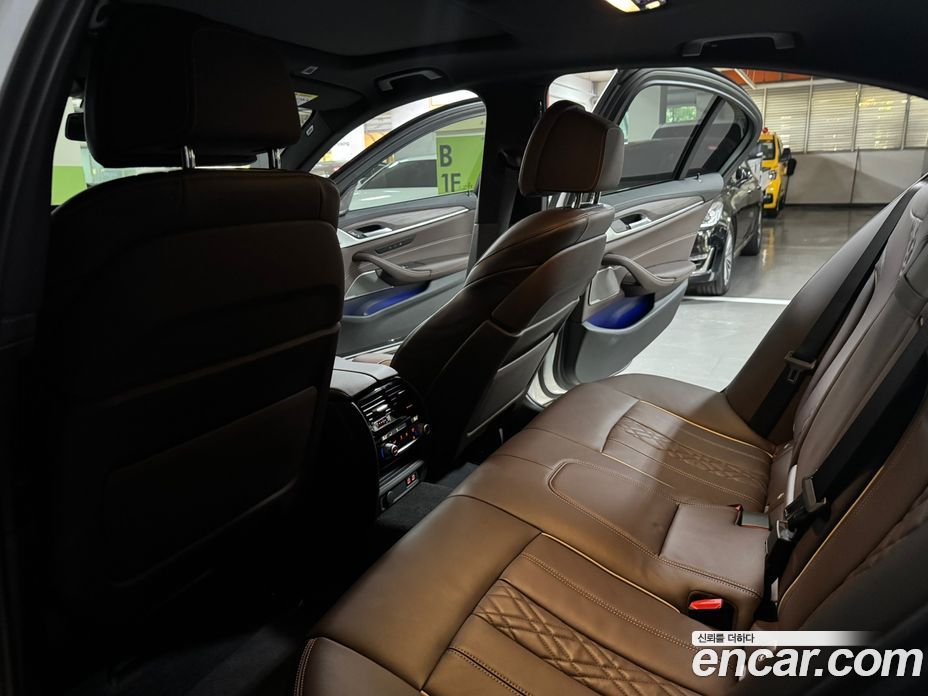 BMW 5-Series i530 M Sport Package
