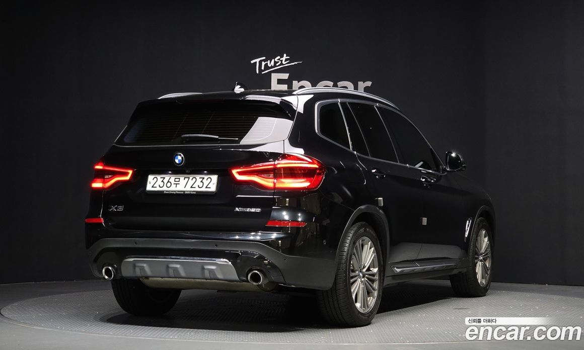 BMW X3 xDrive i20 Luxury