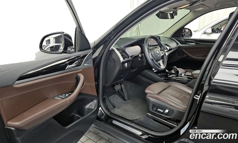 BMW X3 xDrive i20 Luxury