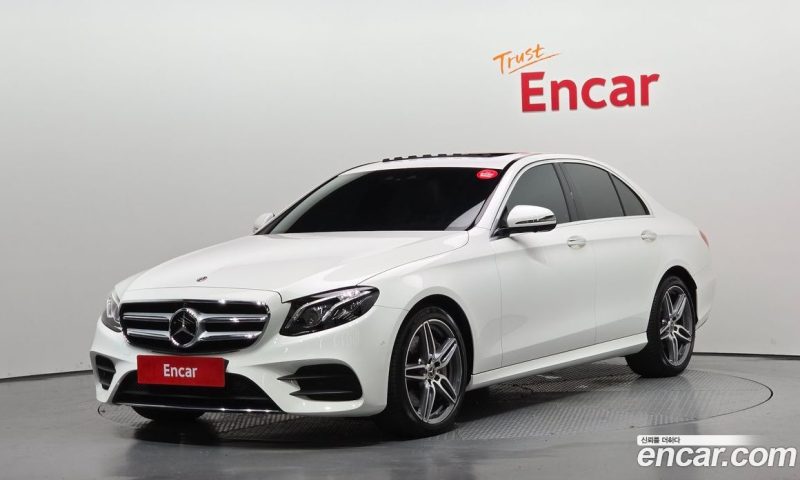 Mercedes Benz E-Class E300 4MATIC AMG Line