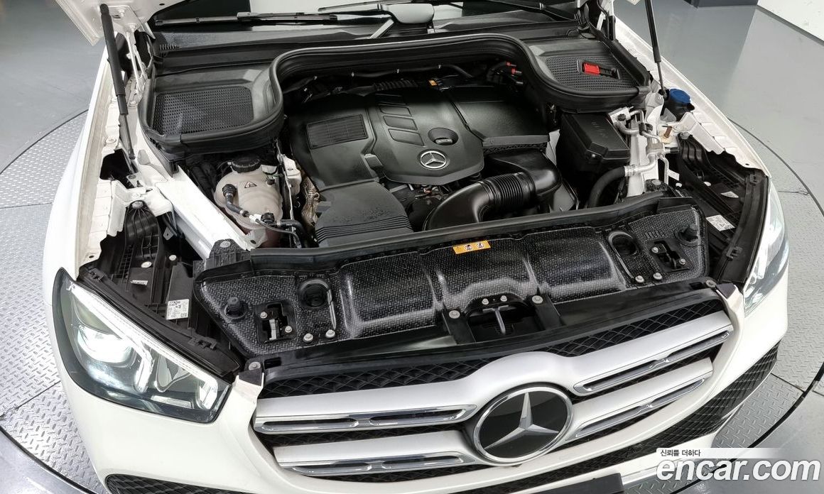 Mercedes Benz GLE-Class GLE300d 4MATIC