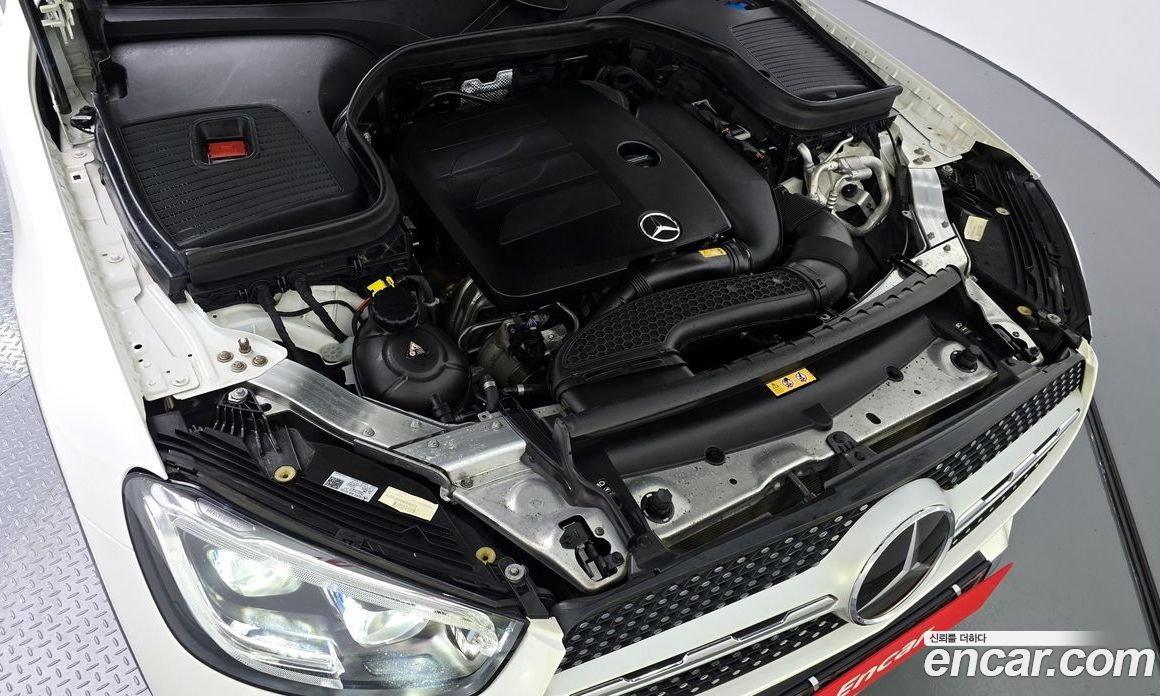 Mercedes Benz GLC-Class GLC300 4MATIC Premium Coupe