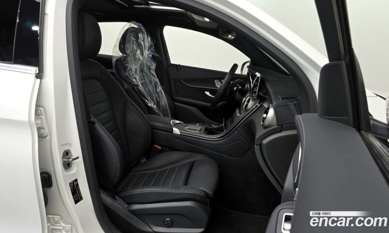 Mercedes Benz GLC-Class GLC300 4MATIC Premium Coupe