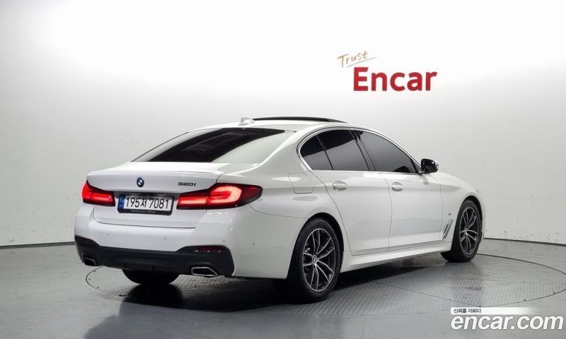 BMW 5-Series i520 M Sport