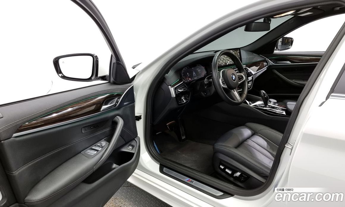 BMW 5-Series i520 M Sport