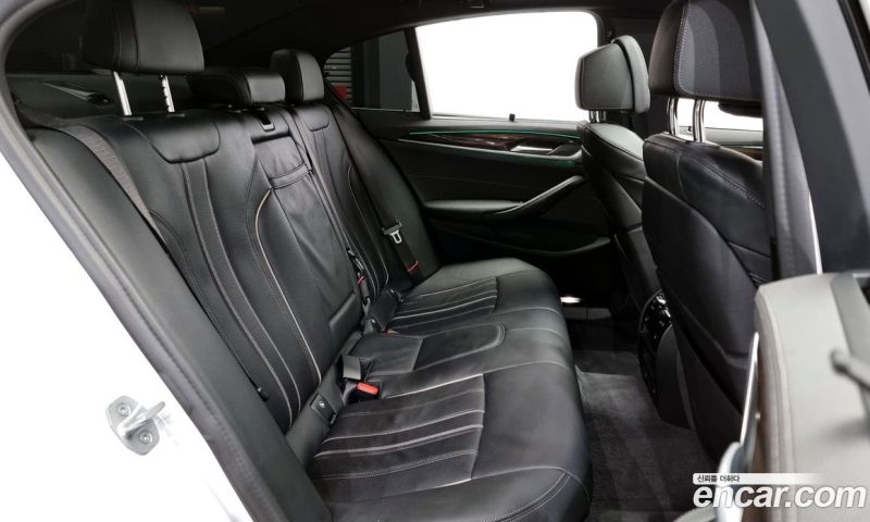 BMW 5-Series i520 M Sport