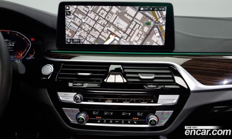 BMW 5-Series i520 M Sport