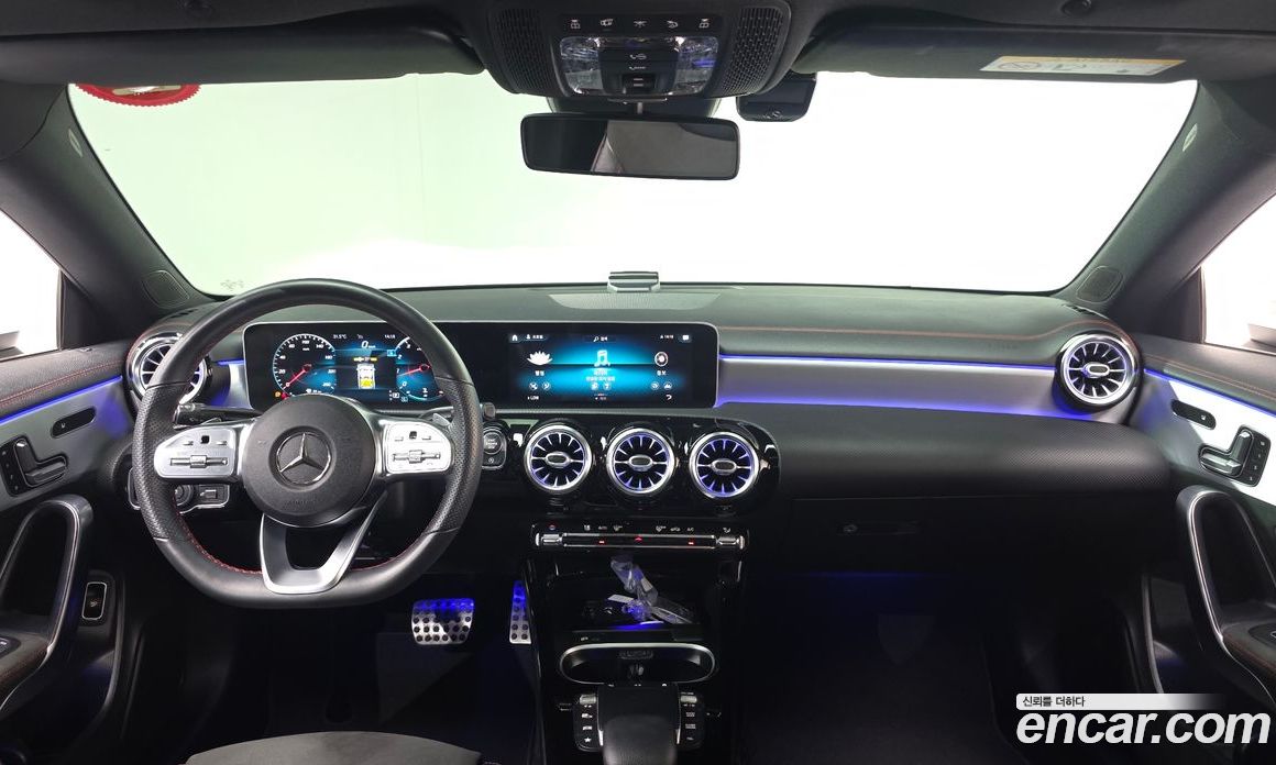 Mercedes Benz CLA-Class CLA250 4MATIC