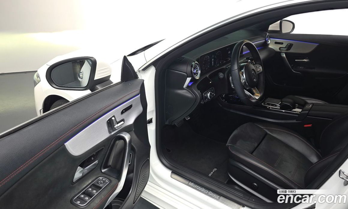 Mercedes Benz CLA-Class CLA250 4MATIC