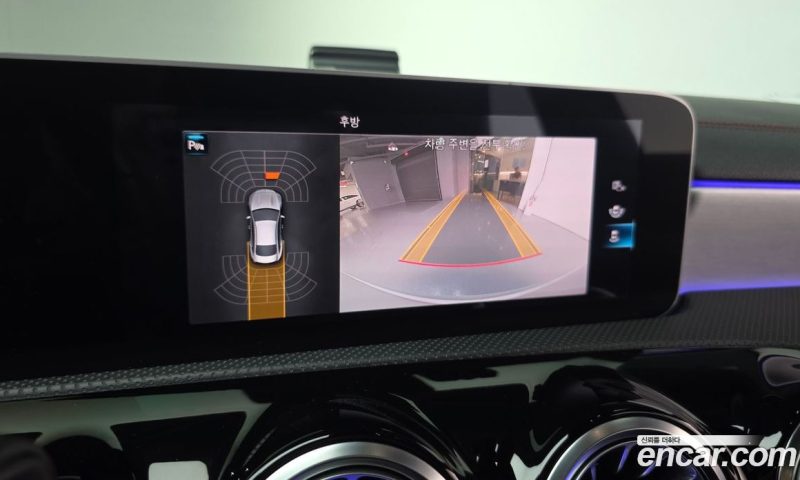 Mercedes Benz CLA-Class CLA250 4MATIC