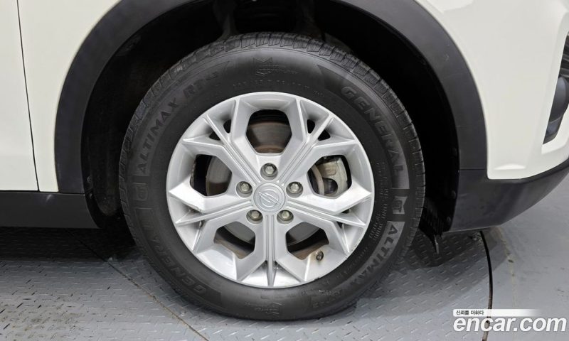 SsangYong Tivoli Gasoline 1.5 2WD