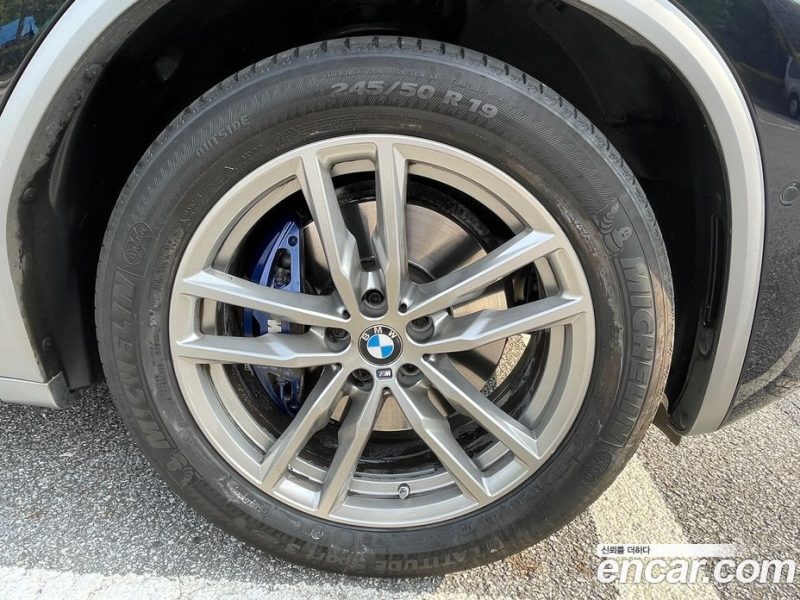 BMW X4 xDrive20i M Sports X Onlile Exclusive Edition