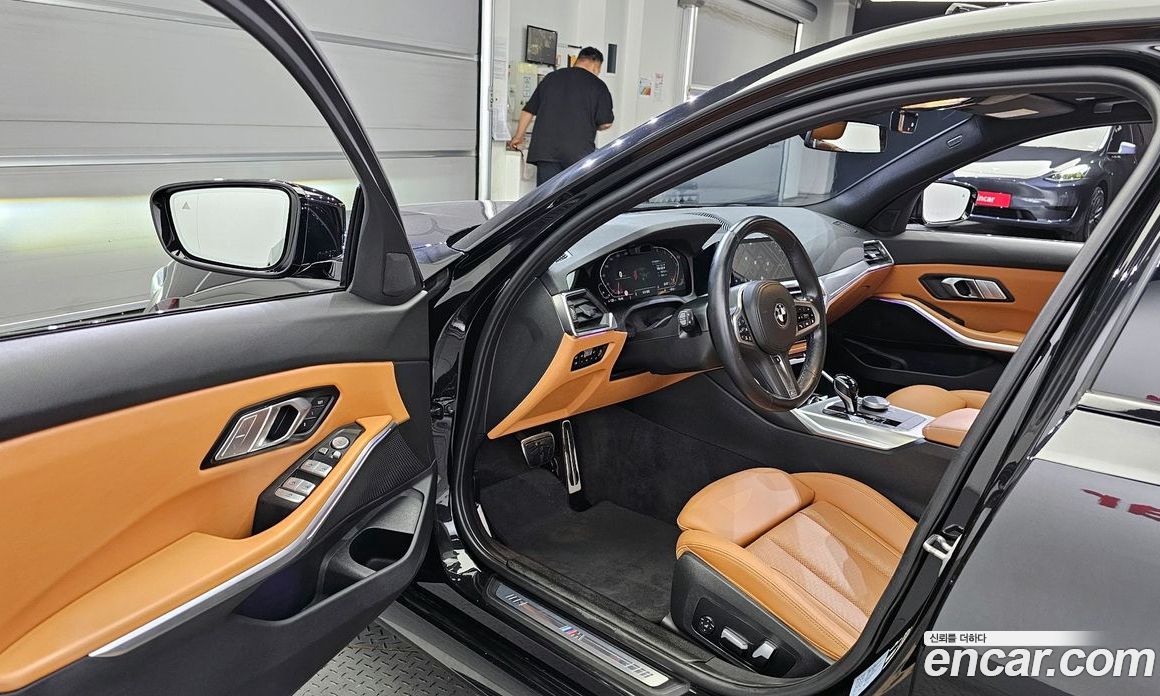 BMW 3-Series i320 M Sport