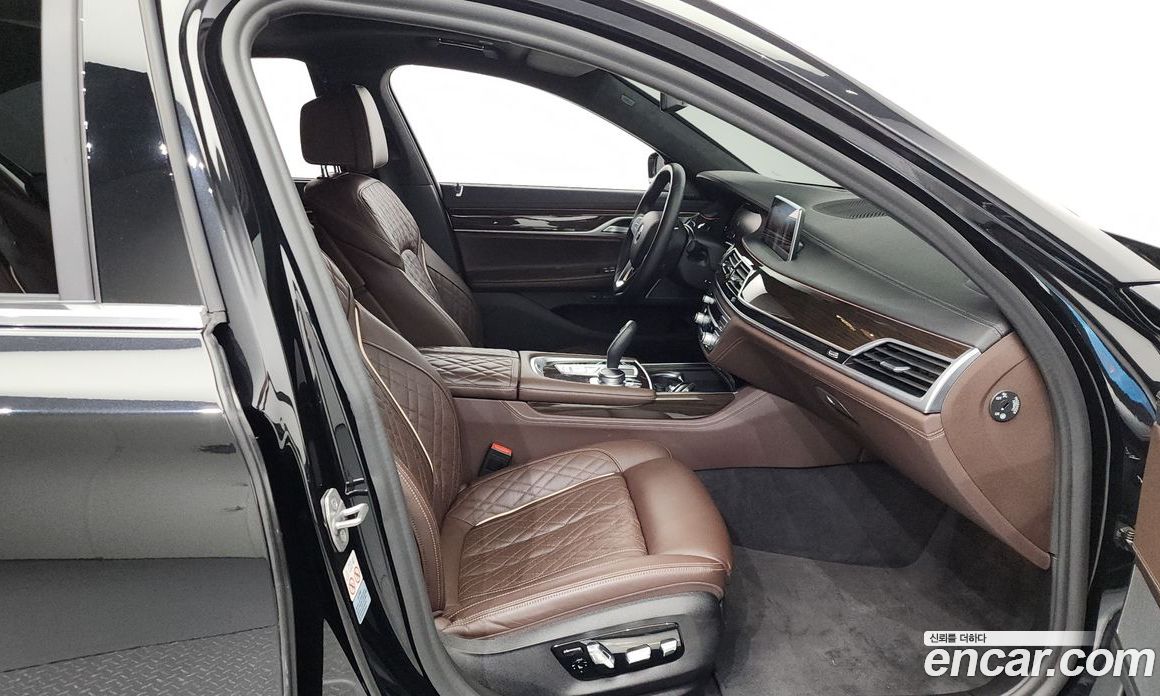 BMW 7-Series 730D xDrive Design Pure Excellence