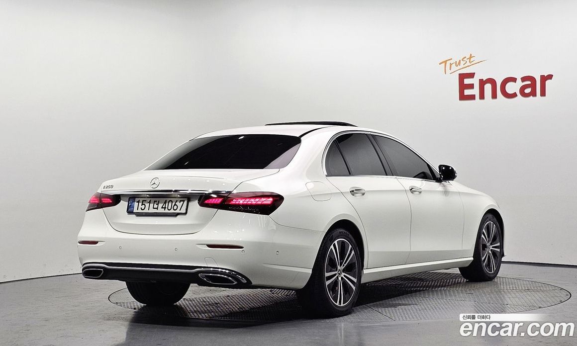 Mercedes Benz E-Class E250 Avantgarde