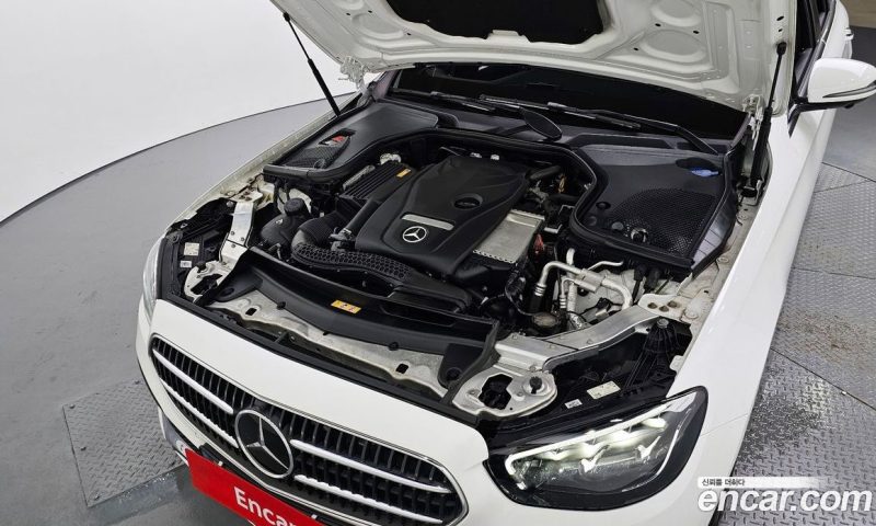 Mercedes Benz E-Class E250 Avantgarde