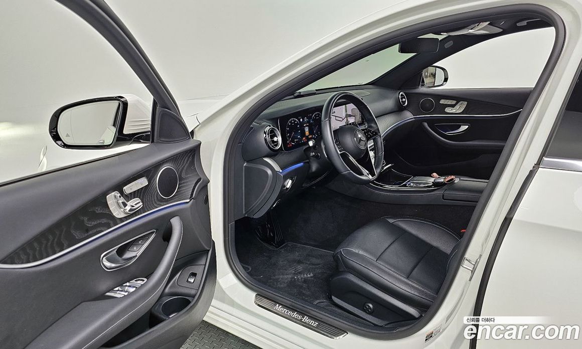 Mercedes Benz E-Class E250 Avantgarde