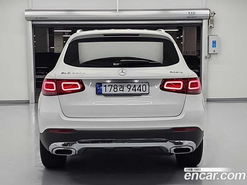 Mercedes Benz GLC-Class GLC220 D 4MATIC