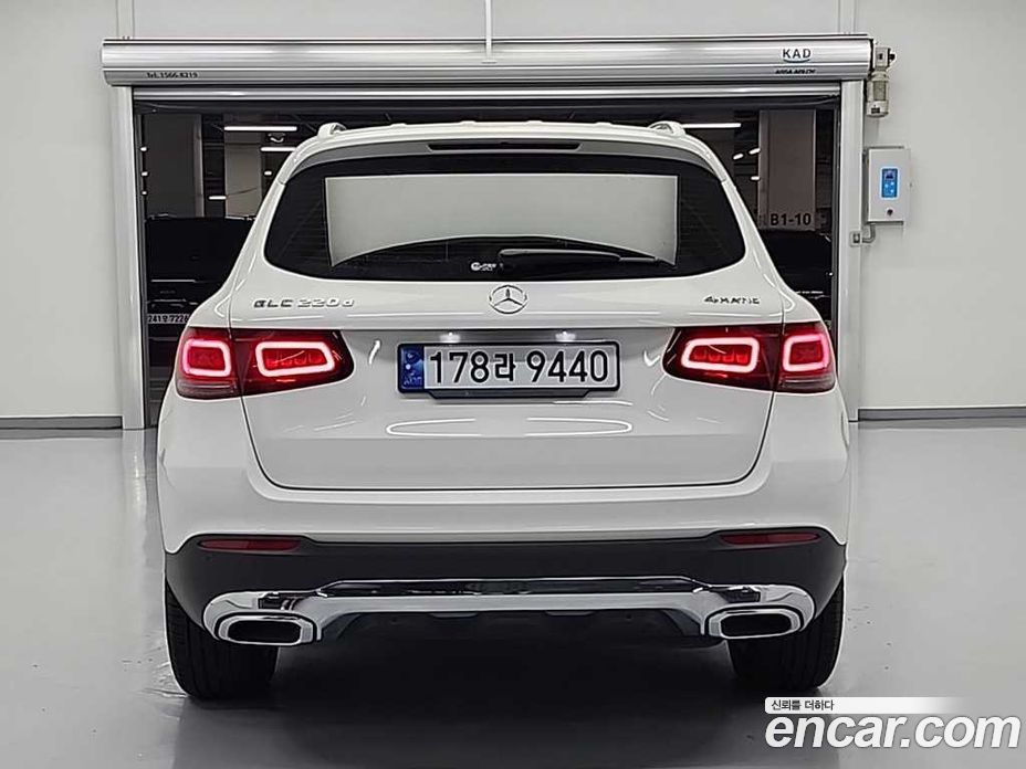 Mercedes Benz GLC-Class GLC220 D 4MATIC