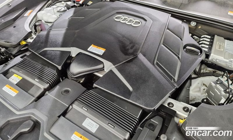 Audi Q8 55 TFSI Quattro Premium