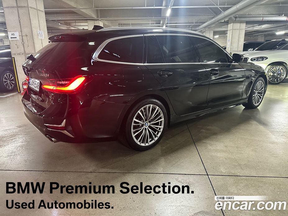 BMW 3-Series i320 Touring Luxury