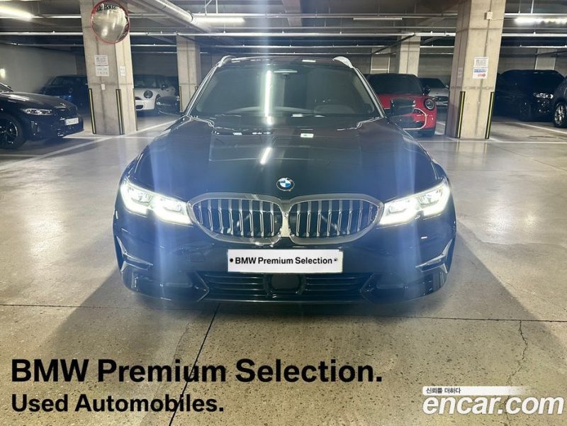 BMW 3-Series i320 Touring Luxury
