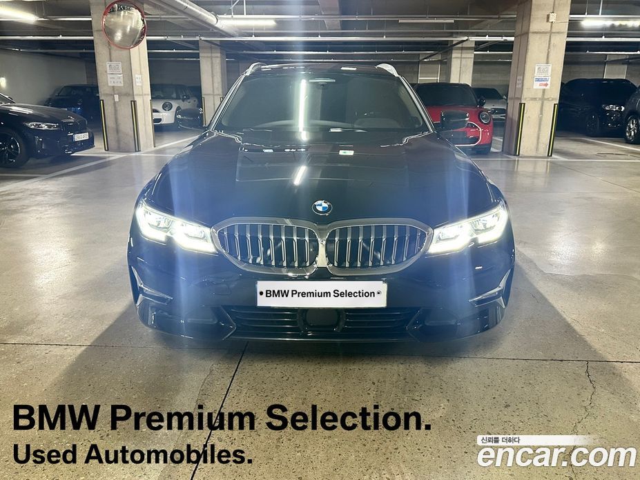BMW 3-Series i320 Touring Luxury