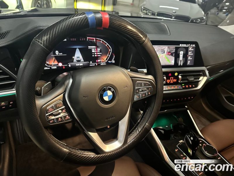 BMW 3-Series i320 Touring Luxury