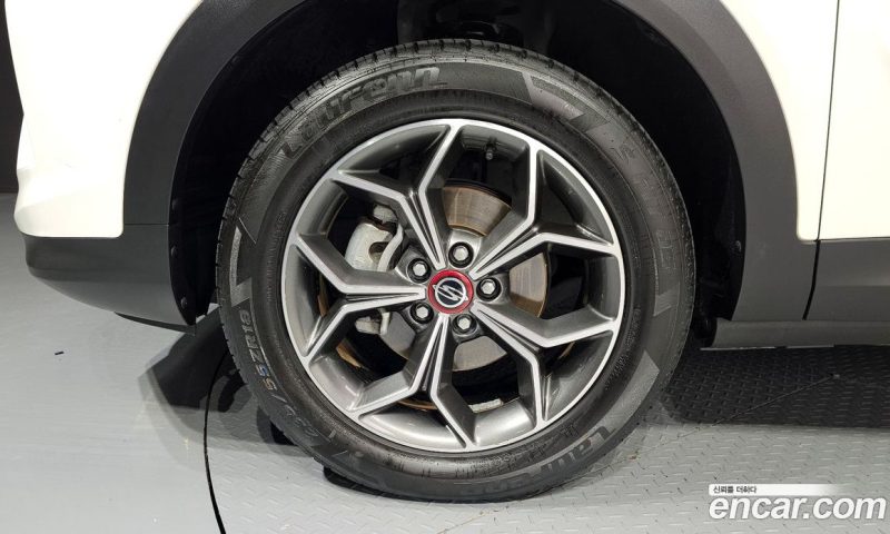 SsangYong Korando Gasoline 1.5 2WD R-Plus