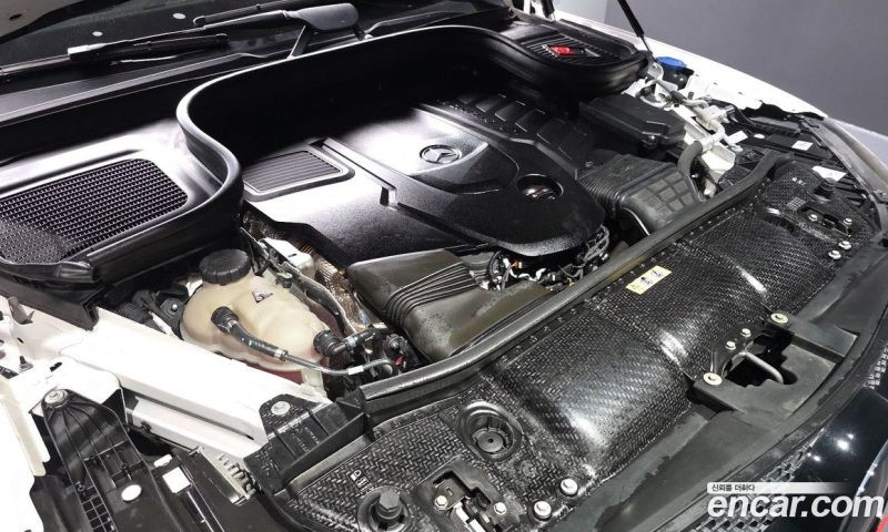 Mercedes Benz GLE-Class GLE400d 4MATIC Coupe