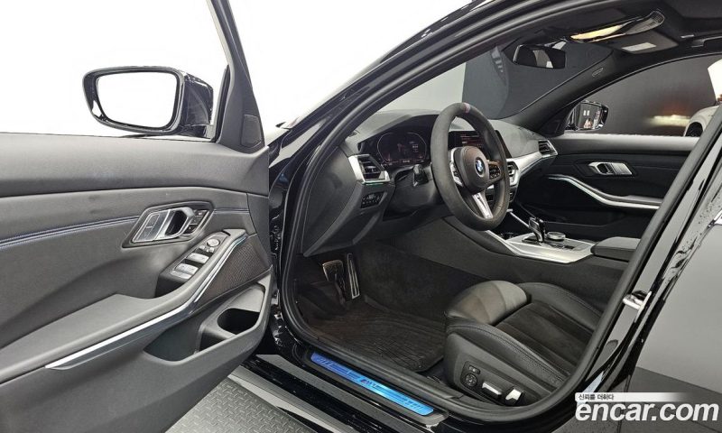BMW 3-Series i320 M Sport