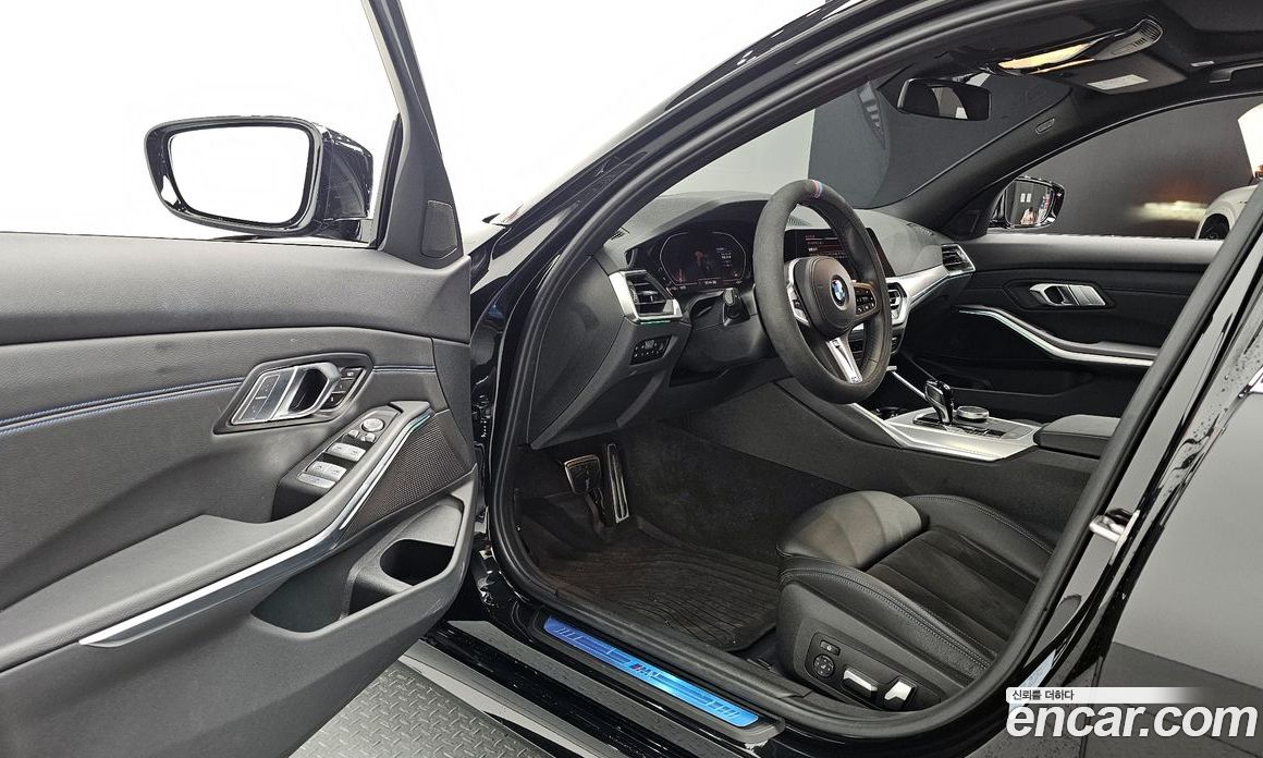 BMW 3-Series i320 M Sport