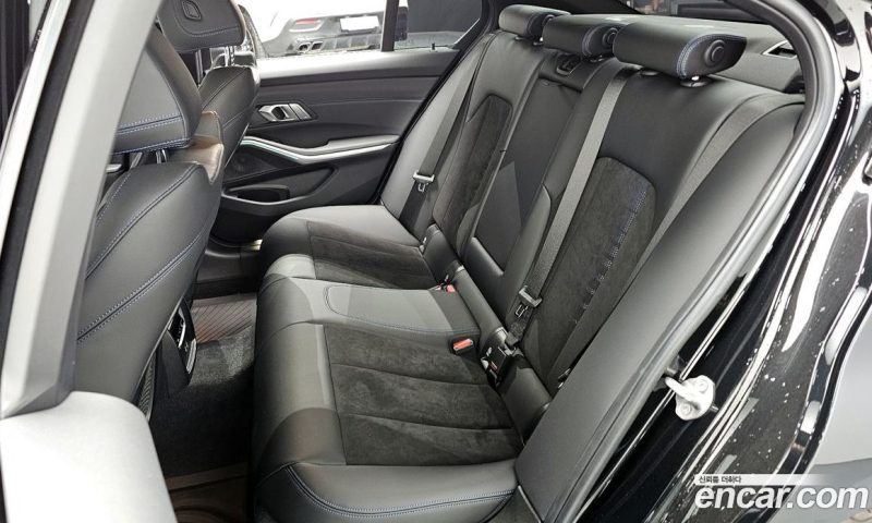 BMW 3-Series i320 M Sport