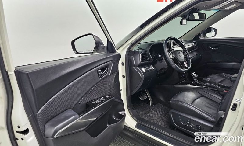 SsangYong Tivoli Gasoline 1.5 2WD